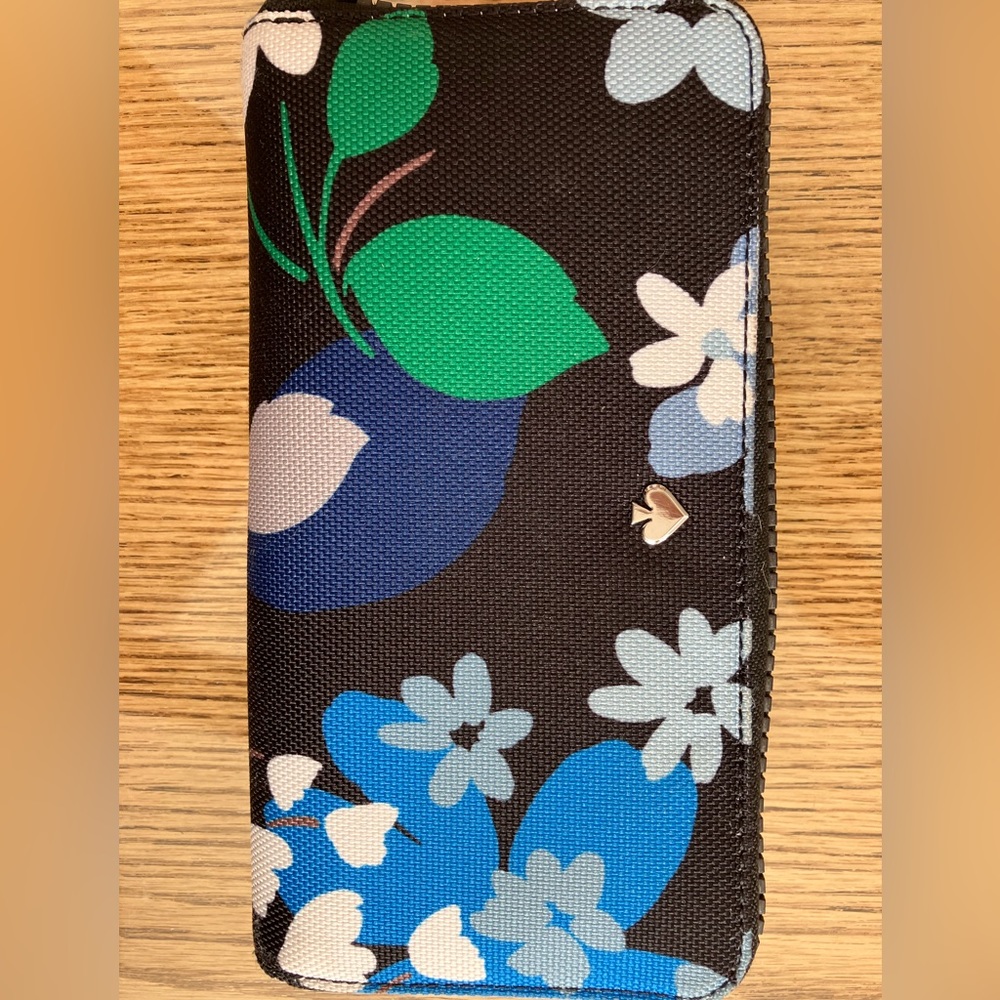 Kate Spade wallet